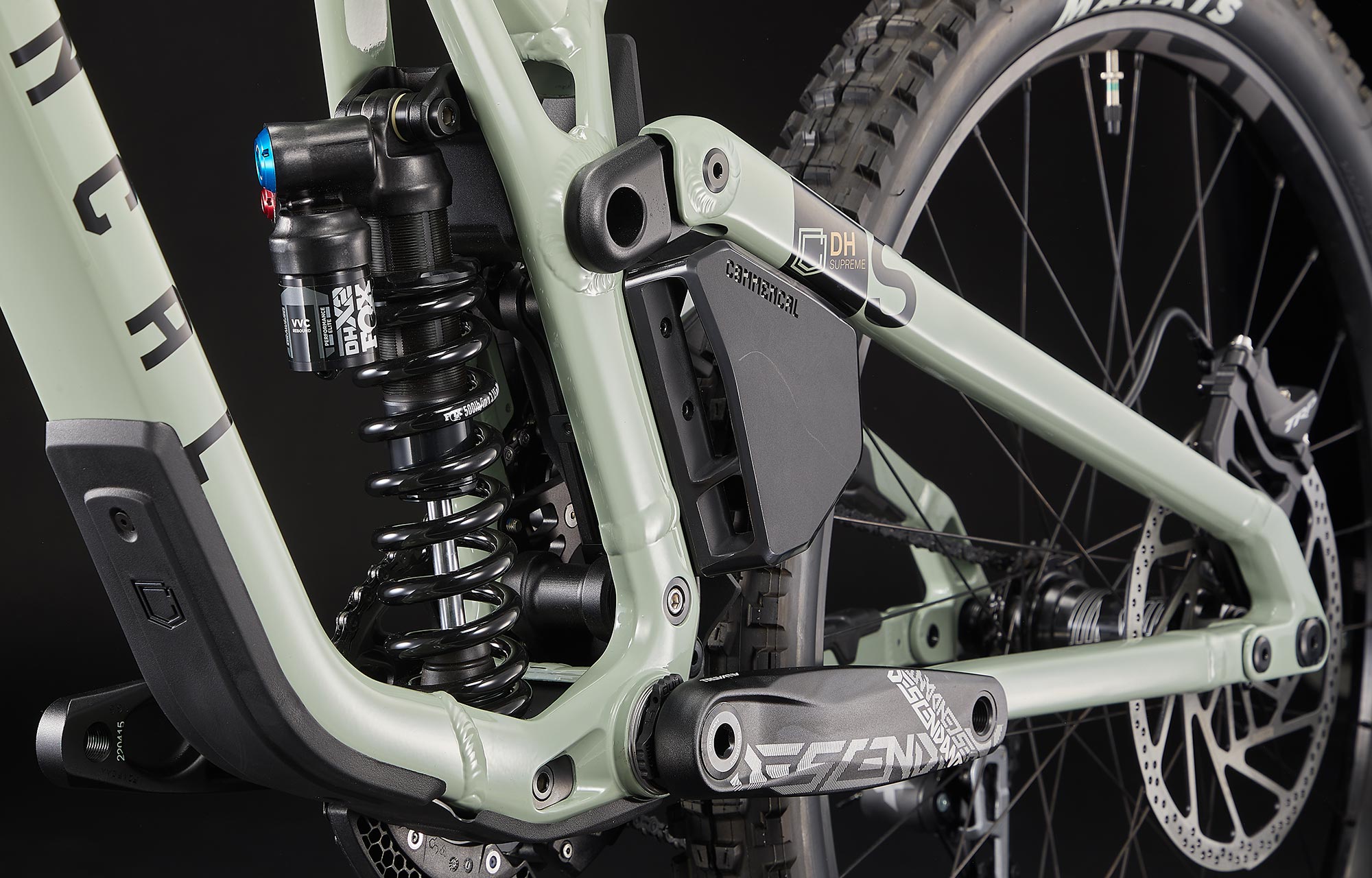 COMMENCAL SUPREME DH V5 ESSENTIAL HERITAGE GREEN - bicikl - Slika 6